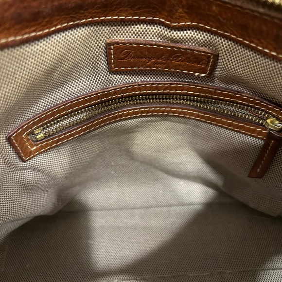 Vintage Dooney and Bourke - Picture 6 of 9
